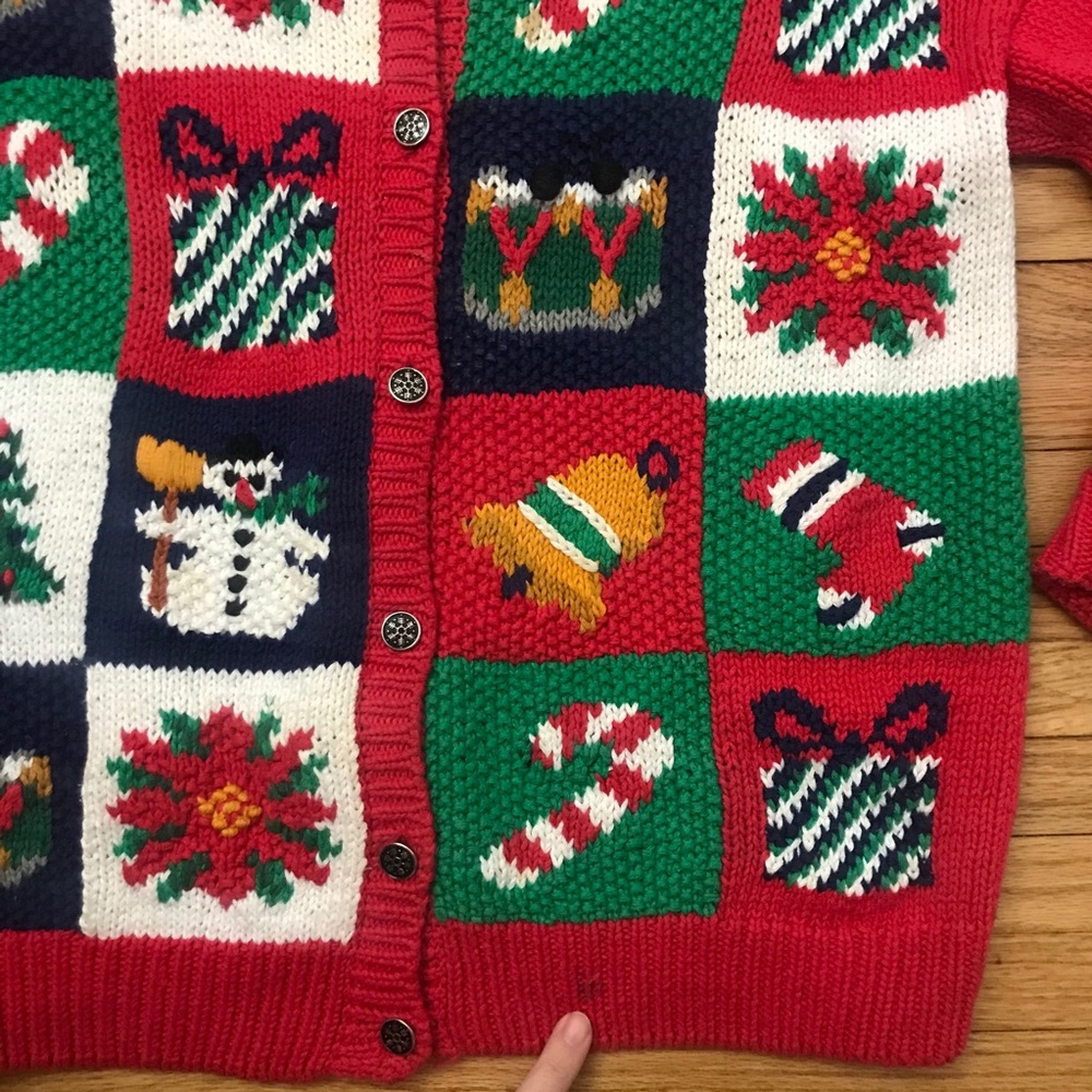 Vintage Christmas Cardigan Knitted by Hand - Picture 3 of 12
